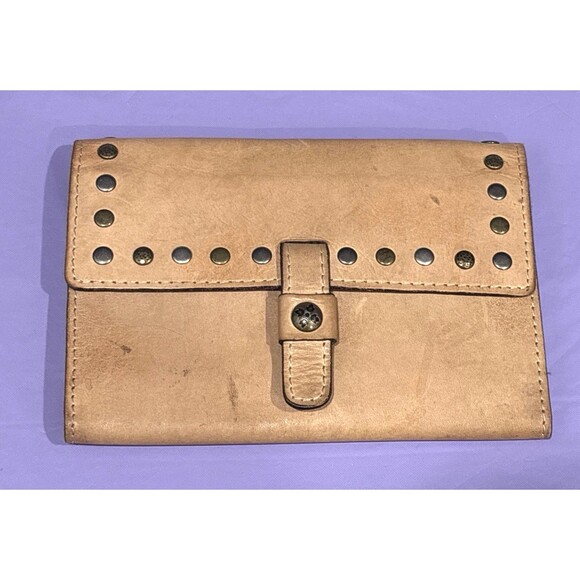 Patricia Nash Wallet Brown Tan Leather Studded Snap Distressed Boho - Picture 1 of 10